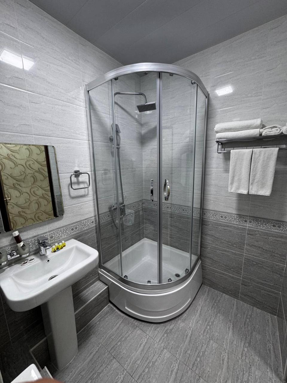 Ark Billur Halal Hotel Taschkent Exterior foto